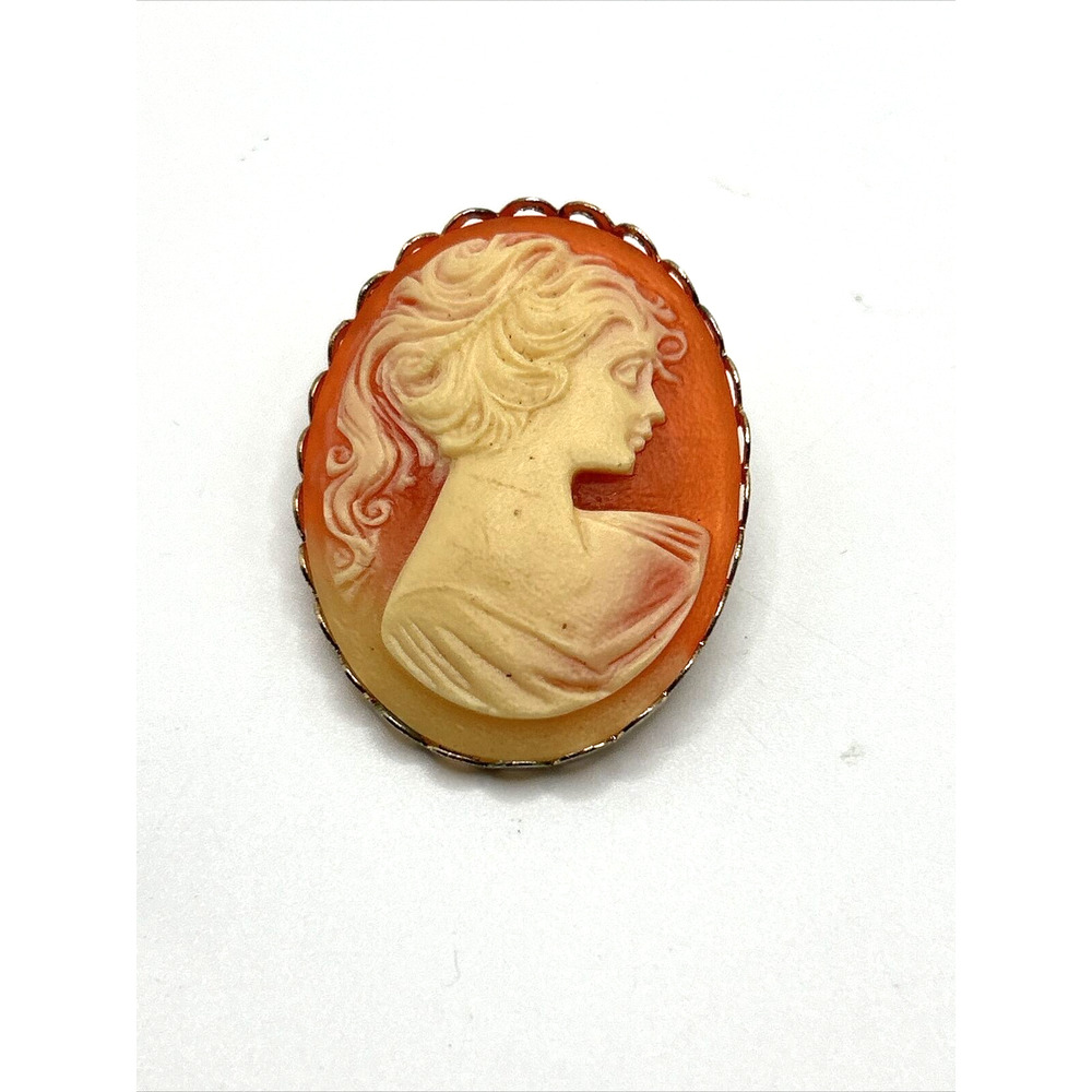 VINTAGE Gold Tone Lady CAMEO Pin Brooch Orange And Cream
